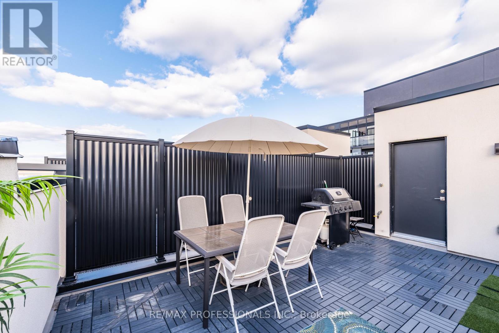 Th27 - 1095 Cooke Boulevard, Burlington, Ontario  L7T 0C4 - Photo 25 - W13046714