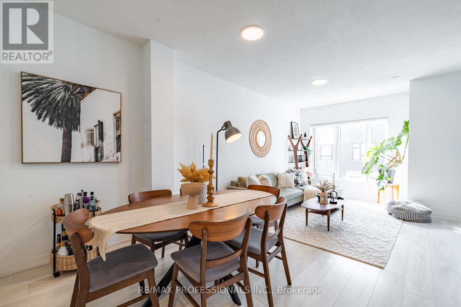 Th27 - 1095 Cooke Boulevard, Burlington, Ontario  L7T 0C4 - Photo 4 - W13046714