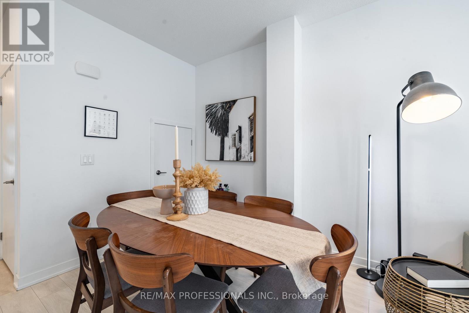 Th27 - 1095 Cooke Boulevard, Burlington, Ontario  L7T 0C4 - Photo 7 - W13046714