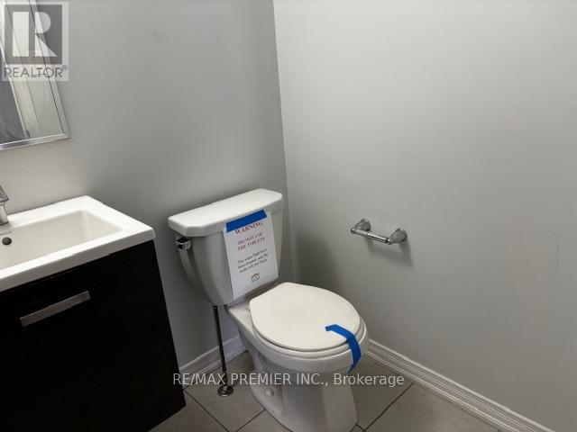 9 Daylight Street, Brampton, Ontario  L7A 4N5 - Photo 8 - W13046754