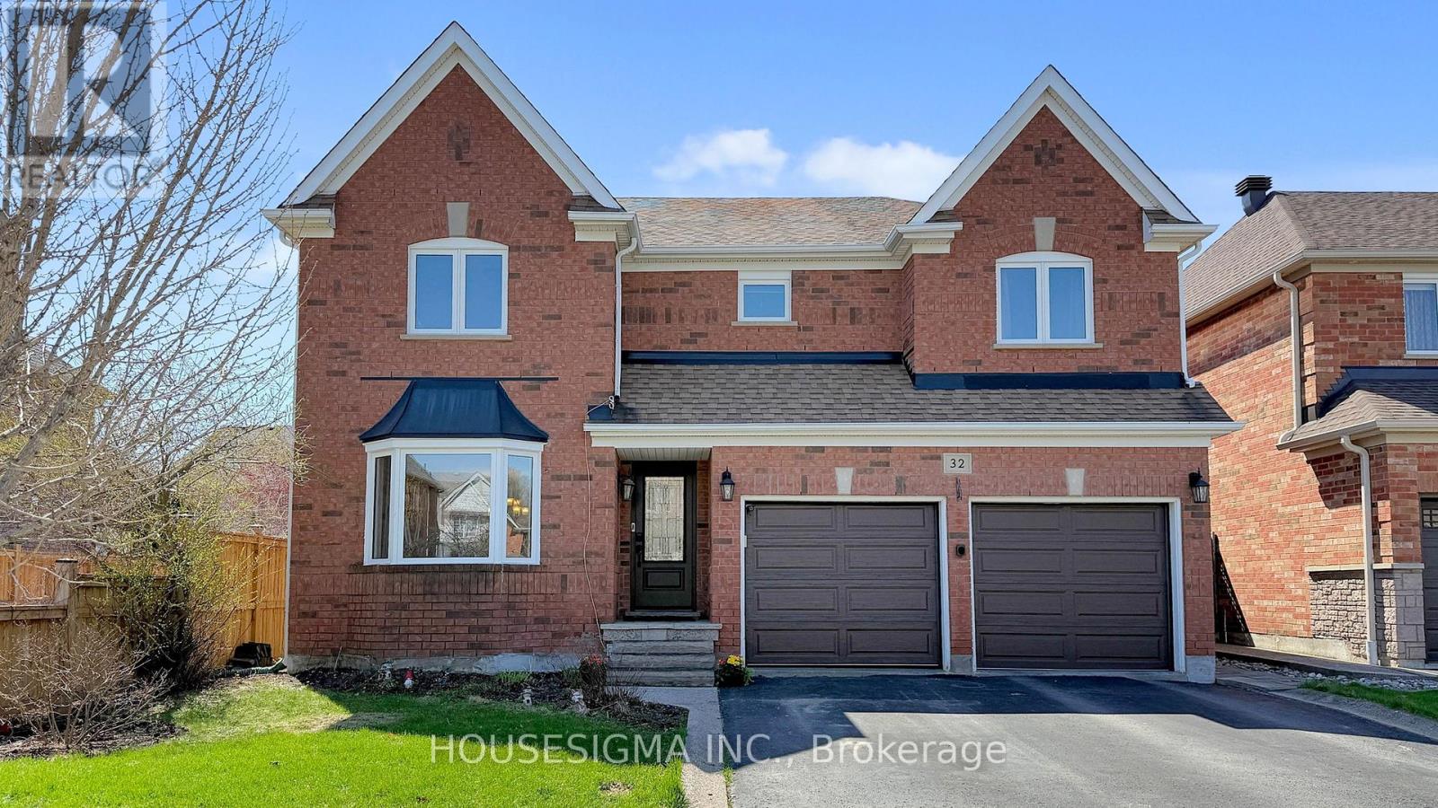32 WILLOUGHBY WAY, Halton Hills, Ontario