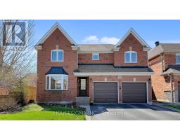 32 WILLOUGHBY WAY, Halton Hills, Ontario