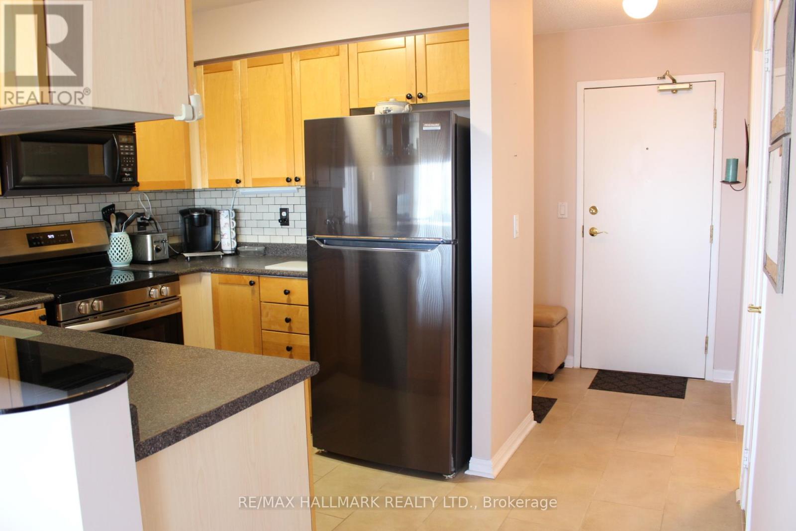 908 - 1140 PARKWEST PLACE, Mississauga, Ontario