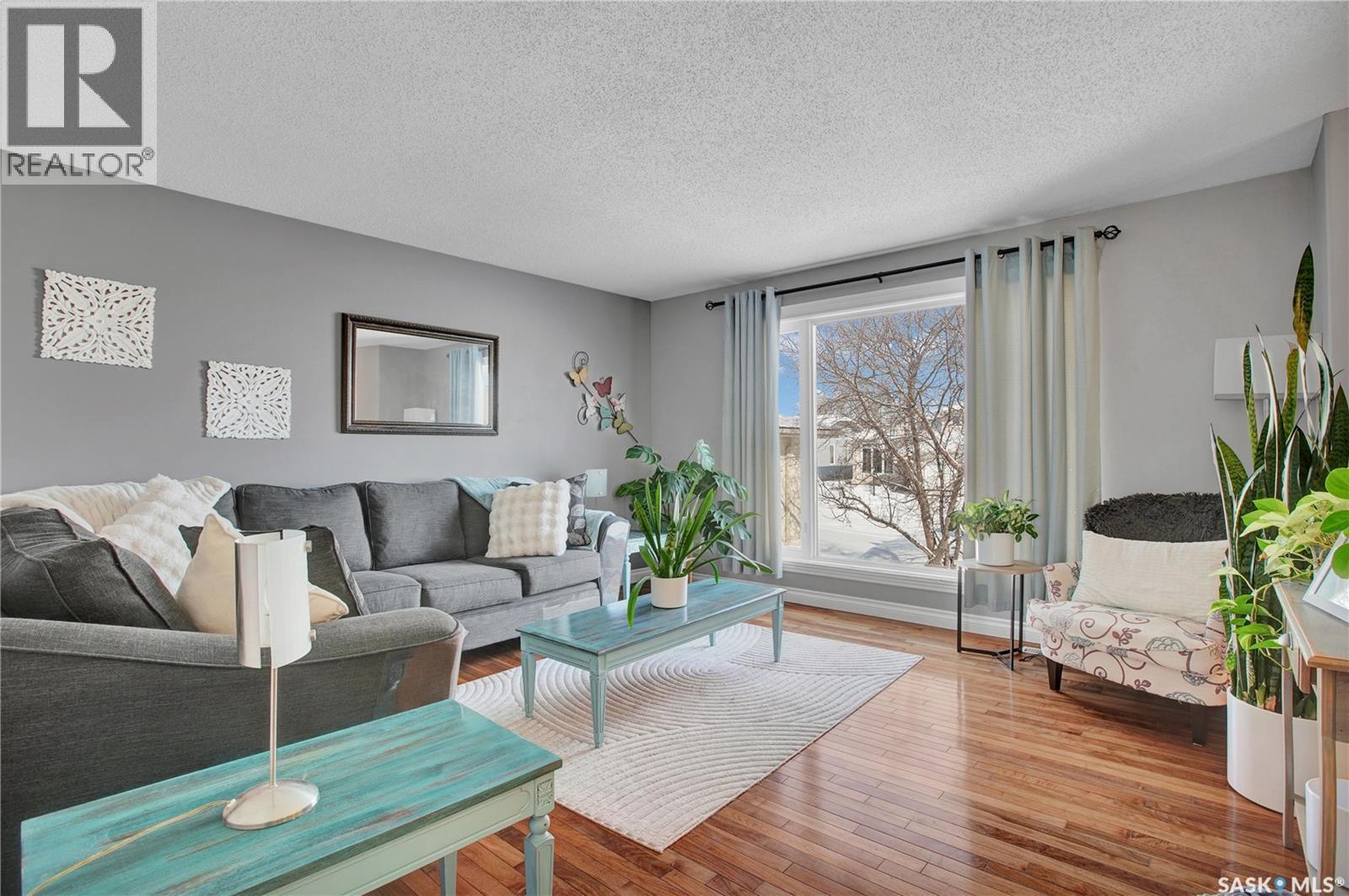 403 King Place, Warman, Saskatchewan  S0K 4S0 - Photo 5 - SK033931