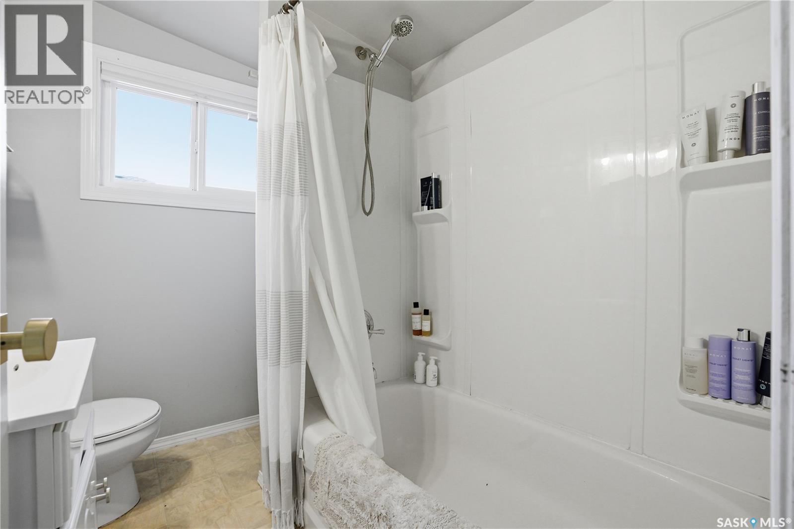 1334 I Avenue N, Saskatoon, Saskatchewan  S7L 2J3 - Photo 16 - SK033753