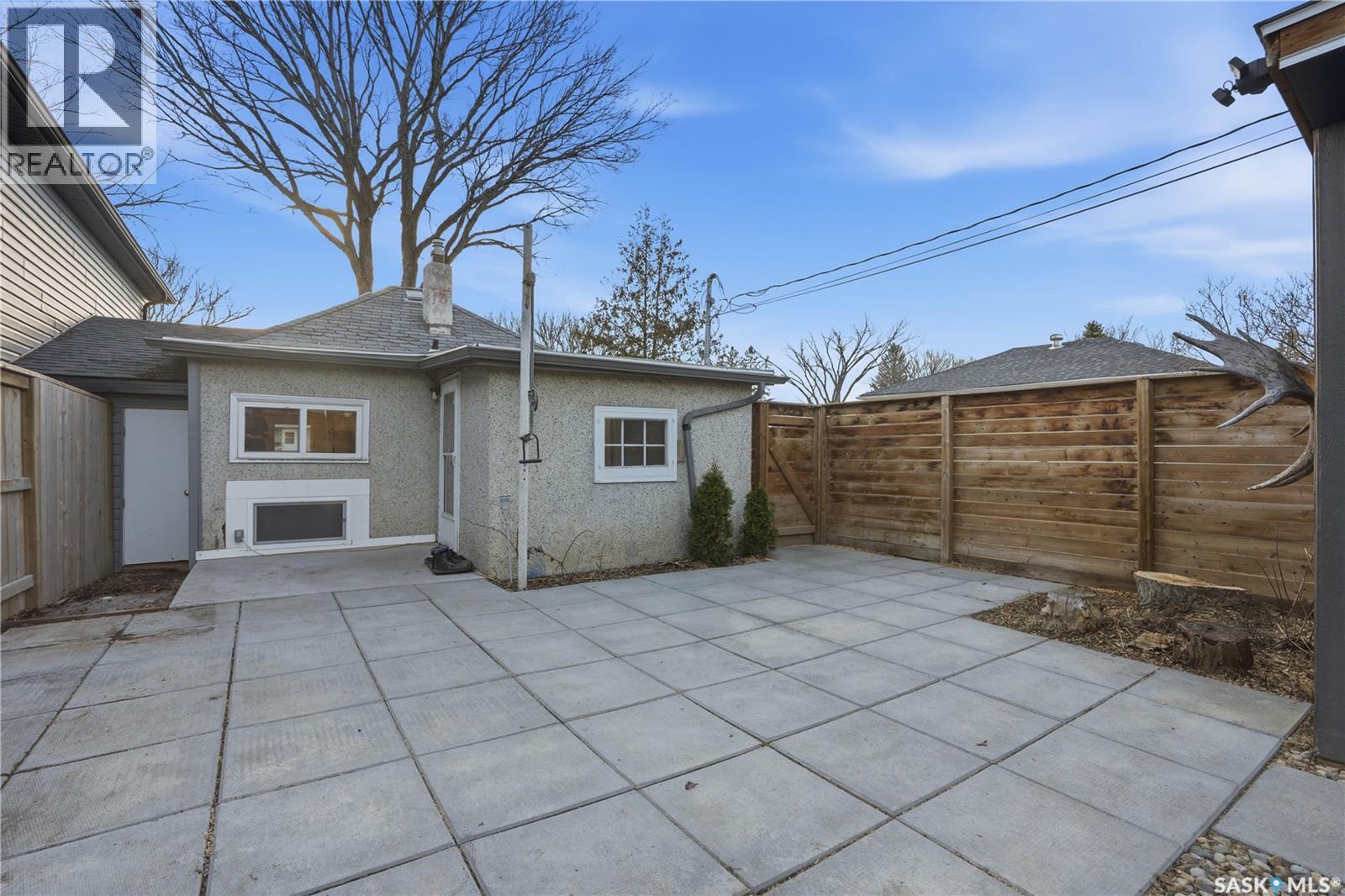 1334 I Avenue N, Saskatoon, Saskatchewan  S7L 2J3 - Photo 30 - SK033753