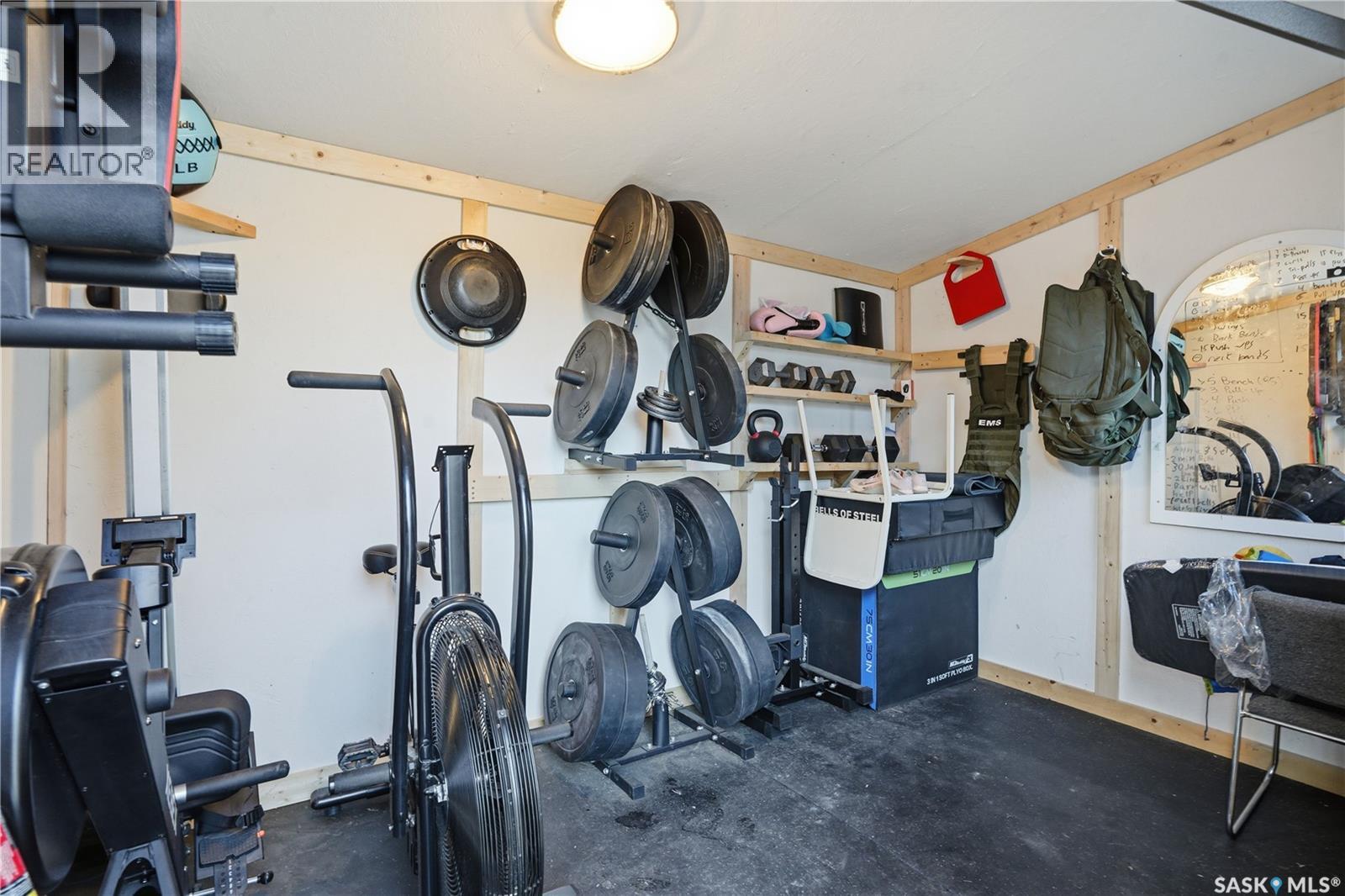 1334 I Avenue N, Saskatoon, Saskatchewan  S7L 2J3 - Photo 34 - SK033753