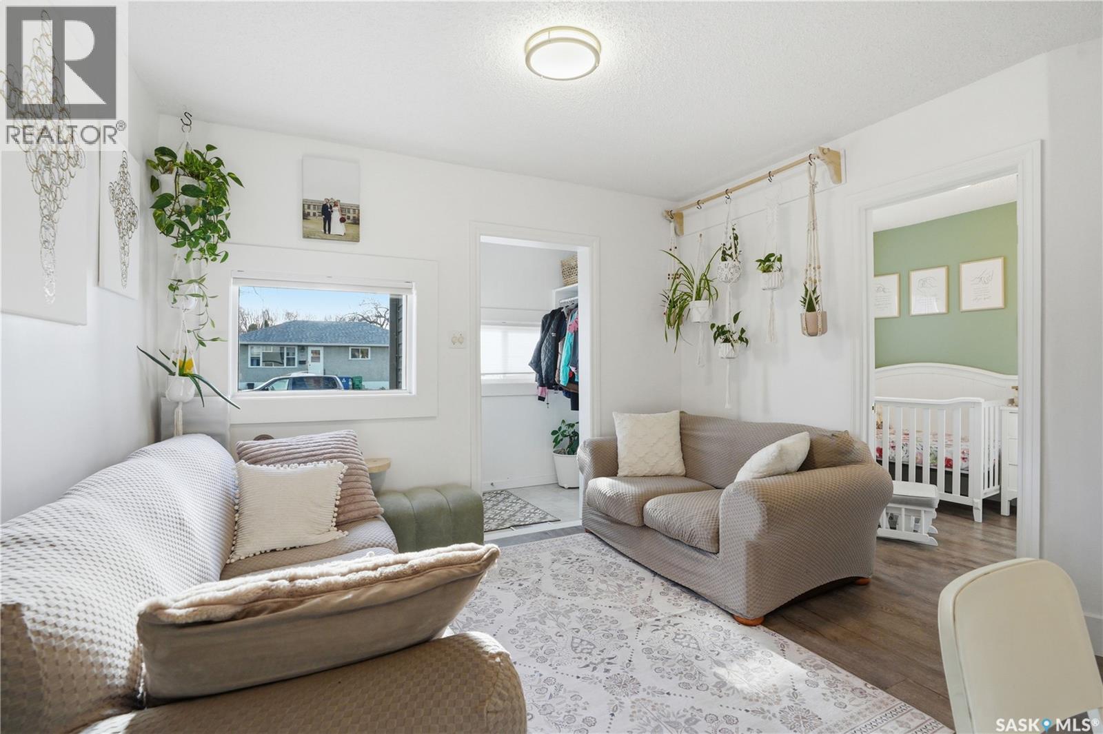 1334 I Avenue N, Saskatoon, Saskatchewan  S7L 2J3 - Photo 5 - SK033753