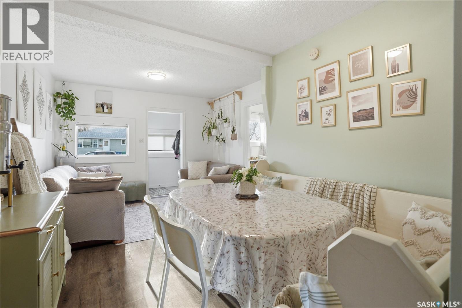 1334 I Avenue N, Saskatoon, Saskatchewan  S7L 2J3 - Photo 6 - SK033753