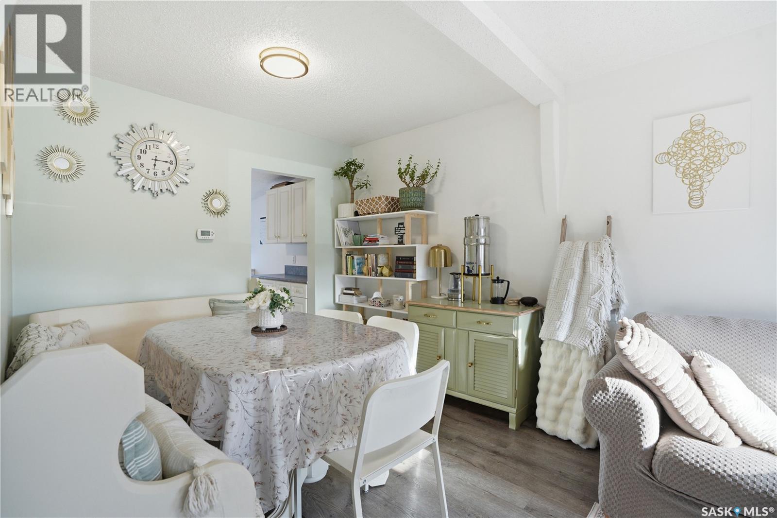 1334 I Avenue N, Saskatoon, Saskatchewan  S7L 2J3 - Photo 8 - SK033753