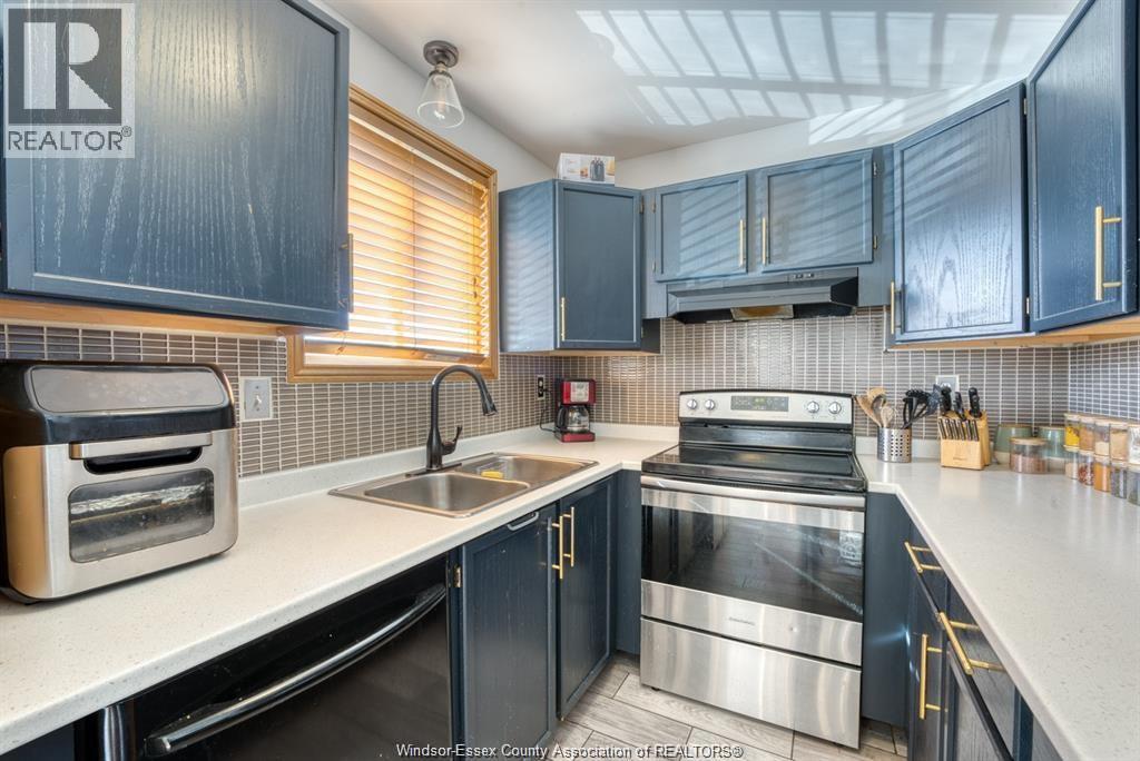 2746 Allyson Avenue, Windsor, Ontario  N8W 5S8 - Photo 10 - 26009240