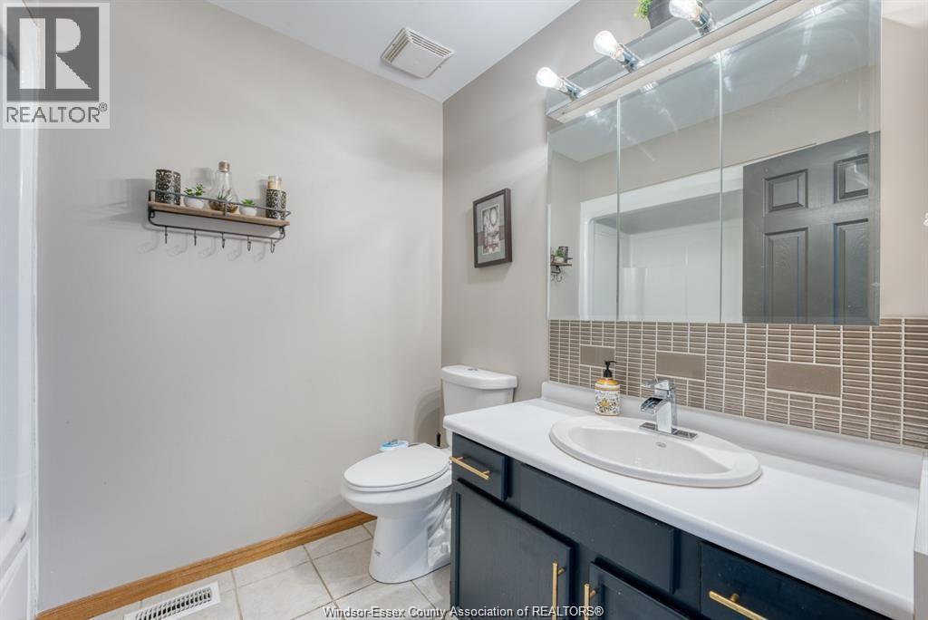 2746 Allyson Avenue, Windsor, Ontario  N8W 5S8 - Photo 14 - 26009240