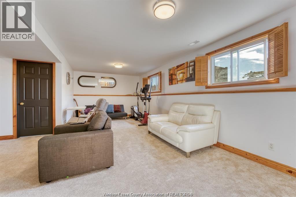 2746 Allyson Avenue, Windsor, Ontario  N8W 5S8 - Photo 17 - 26009240