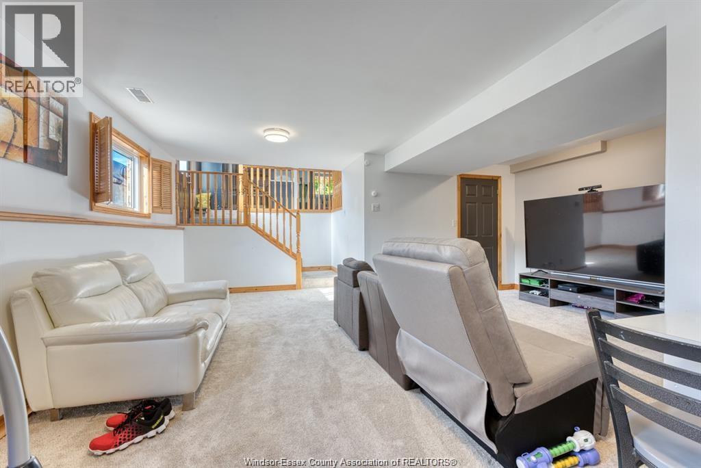 2746 Allyson Avenue, Windsor, Ontario  N8W 5S8 - Photo 18 - 26009240