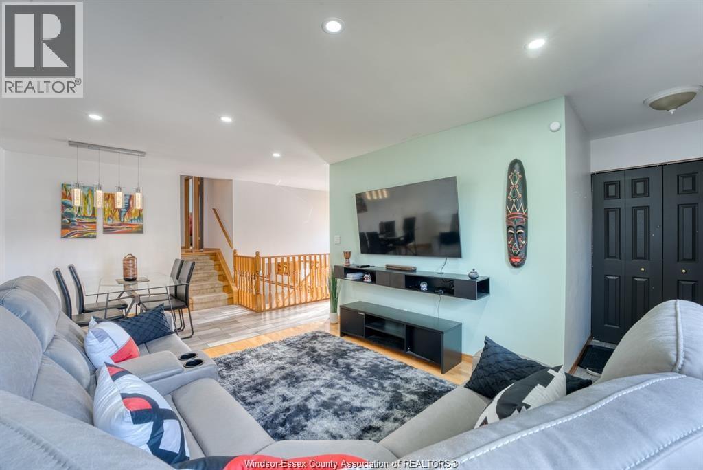 2746 Allyson Avenue, Windsor, Ontario  N8W 5S8 - Photo 3 - 26009240