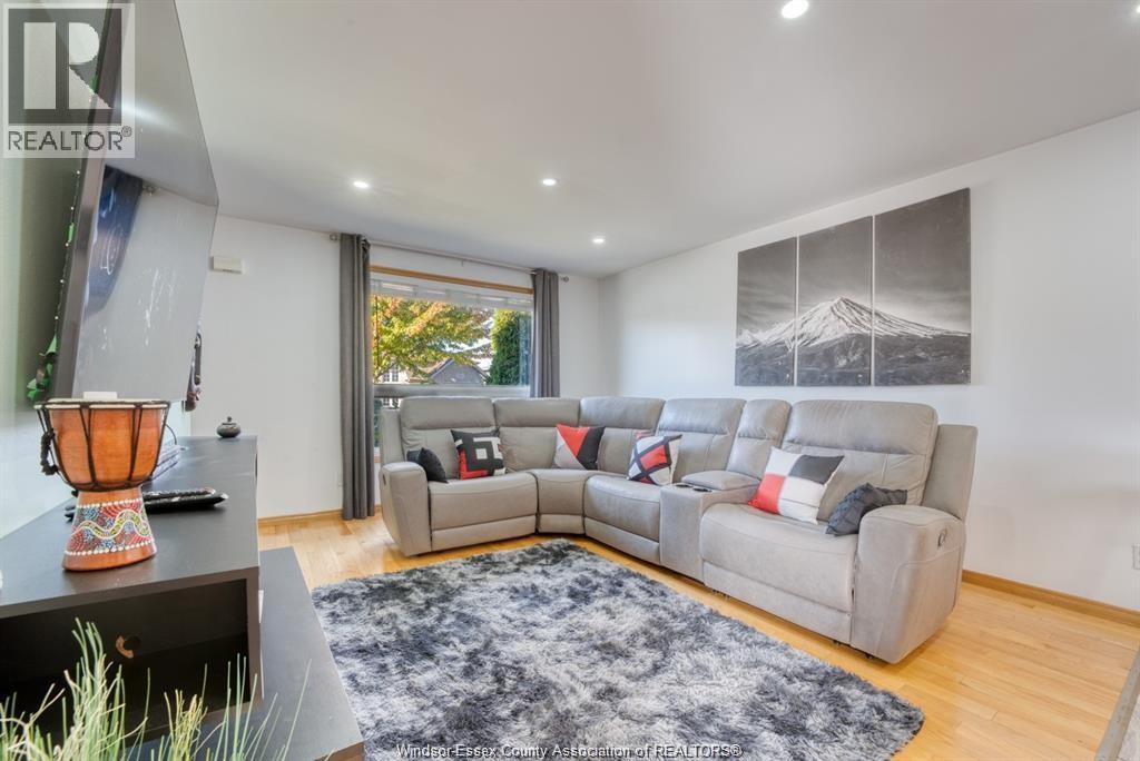 2746 Allyson Avenue, Windsor, Ontario  N8W 5S8 - Photo 5 - 26009240