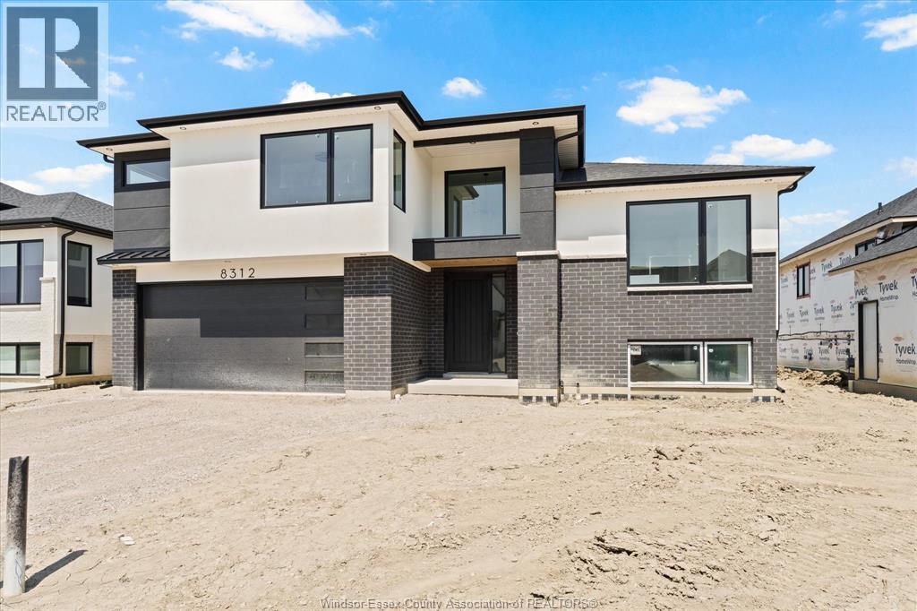 8312 ANNIE, McGregor, Ontario