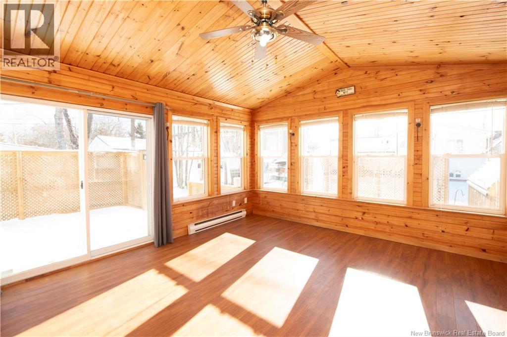 82 Crestwood Drive, Moncton, New Brunswick  E1C 9E4 - Photo 11 - NB133849