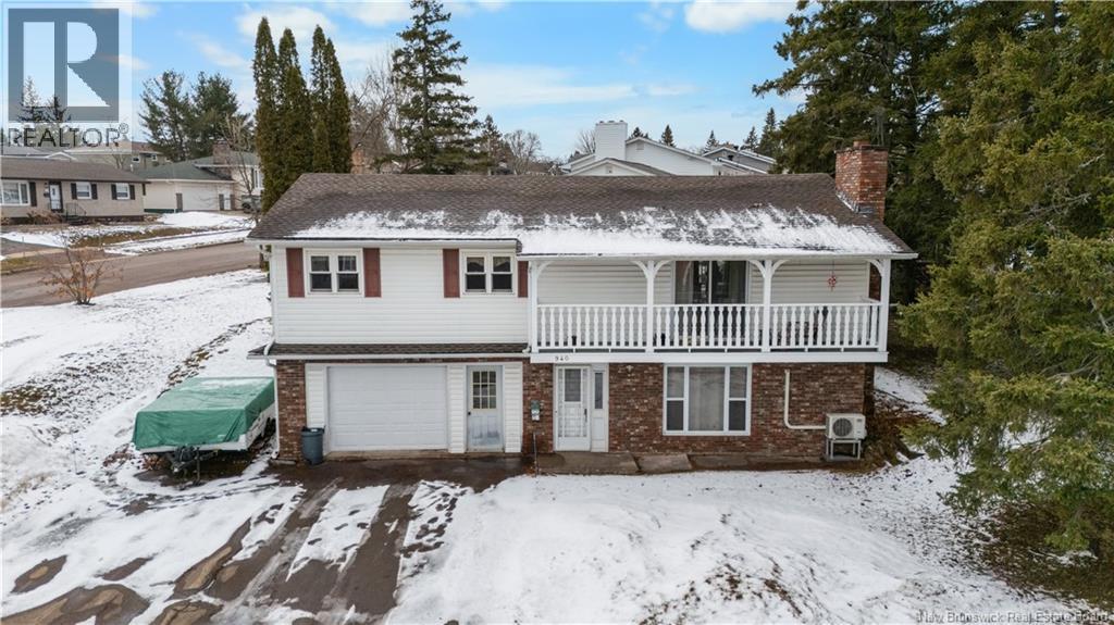 940 Frampton Lane, Moncton, New Brunswick  E1G 1P3 - Photo 1 - NB135187