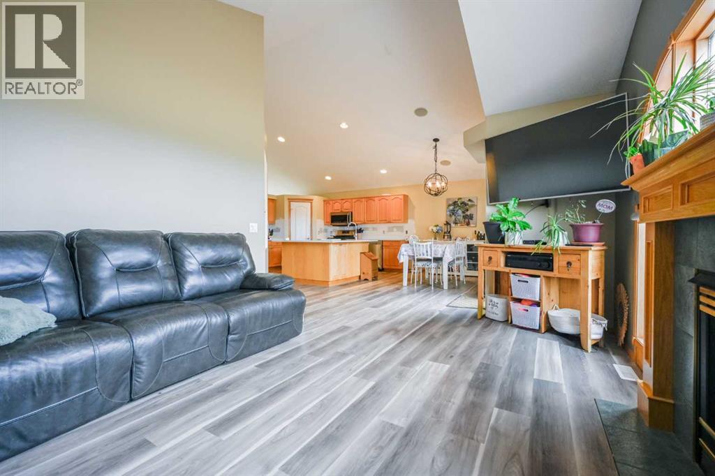 11829 89b Street, Grande Prairie, Alberta  T8X 1M1 - Photo 10 - A2303779