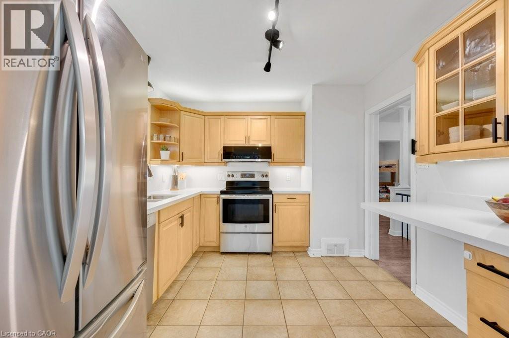 602 Stephens Crescent, Oakville, Ontario  L6K 1Y3 - Photo 10 - 40822662