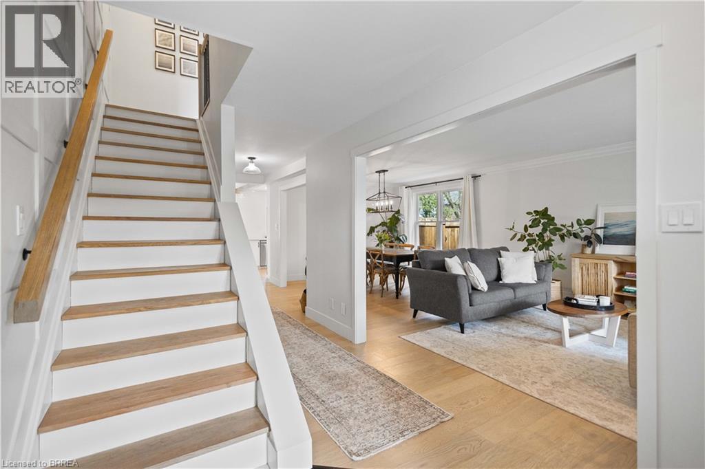 7 Colonial Crescent, Brantford, Ontario  N3R 7M5 - Photo 6 - 40822498