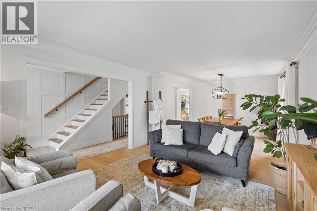 7 Colonial Crescent, Brantford, Ontario  N3R 7M5 - Photo 8 - 40822498