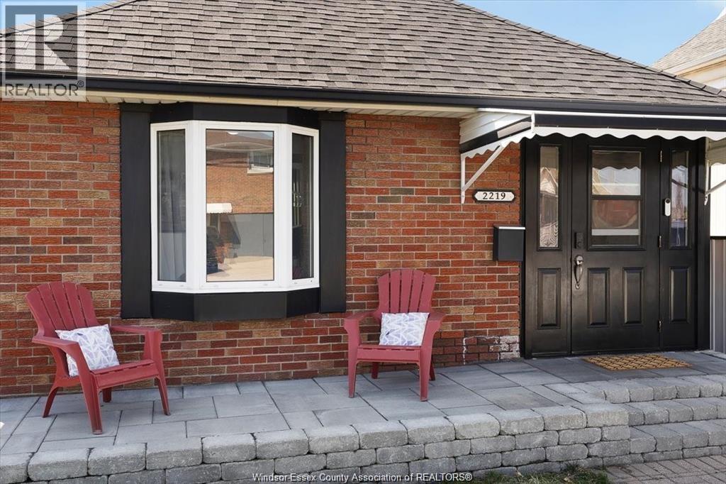 2219 Marentette, Windsor, Ontario  N8X 4E8 - Photo 1 - 26009242