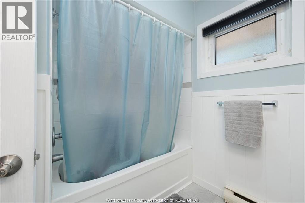2219 Marentette, Windsor, Ontario  N8X 4E8 - Photo 17 - 26009242