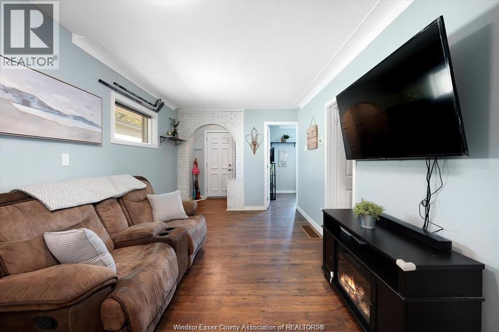 2219 Marentette, Windsor, Ontario  N8X 4E8 - Photo 6 - 26009242