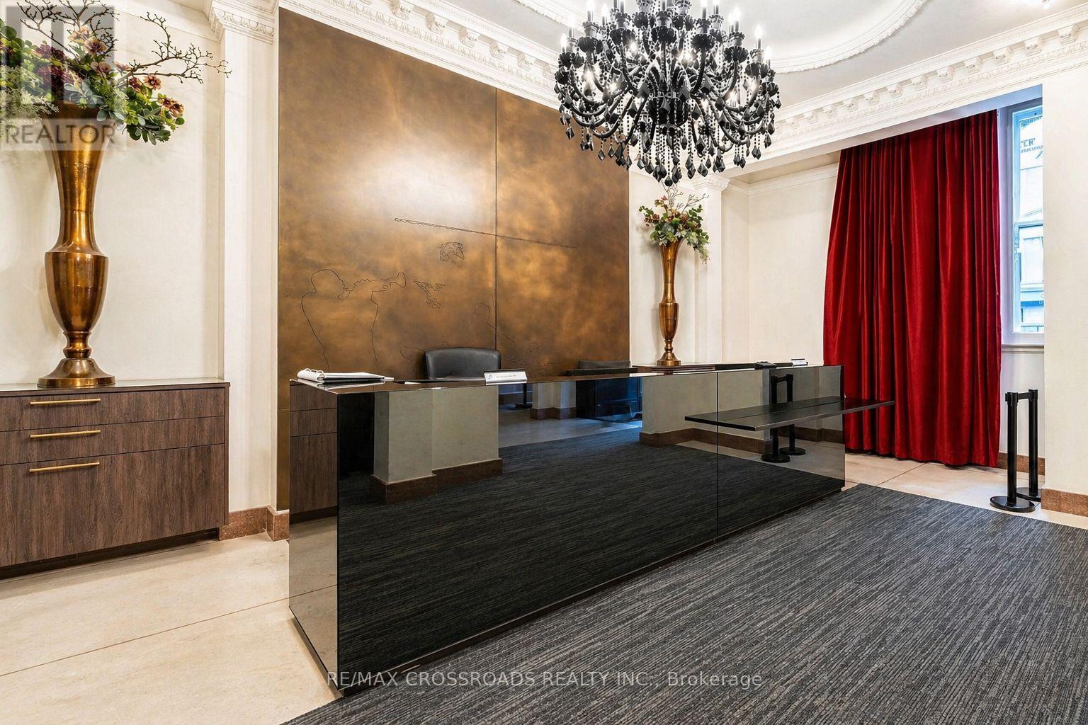 1510 - 197 Yonge Street, Toronto, Ontario  M5B 0C1 - Photo 25 - C12925646