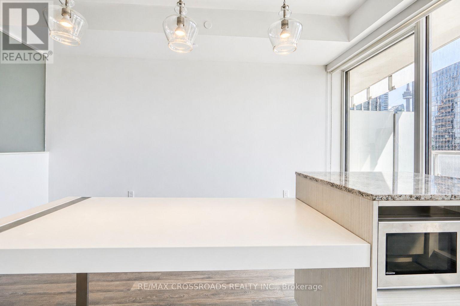 1510 - 197 Yonge Street, Toronto, Ontario  M5B 0C1 - Photo 8 - C12925646