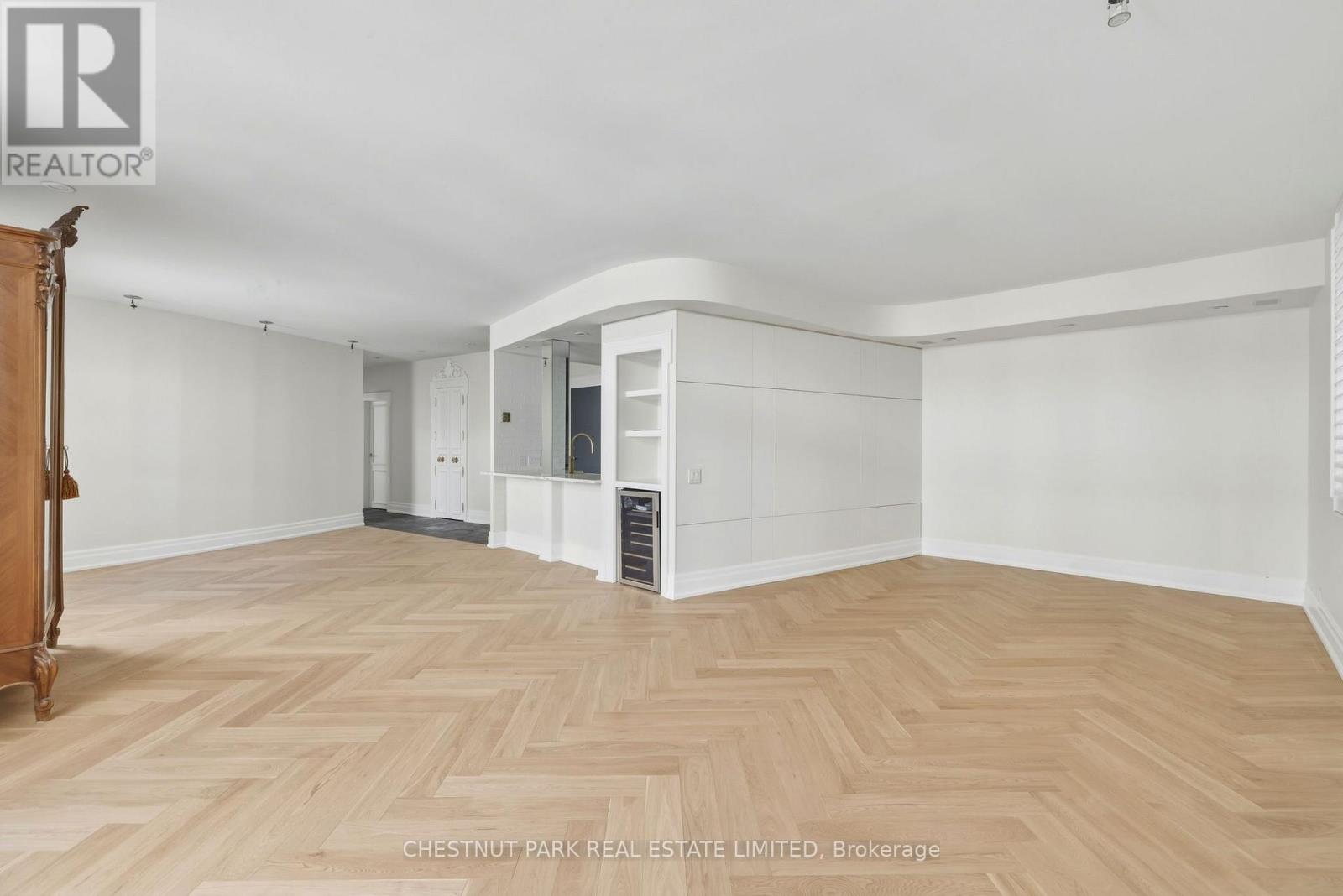 36 - 33 Price Street, Toronto, Ontario  M4W 1Z1 - Photo 4 - C12935922