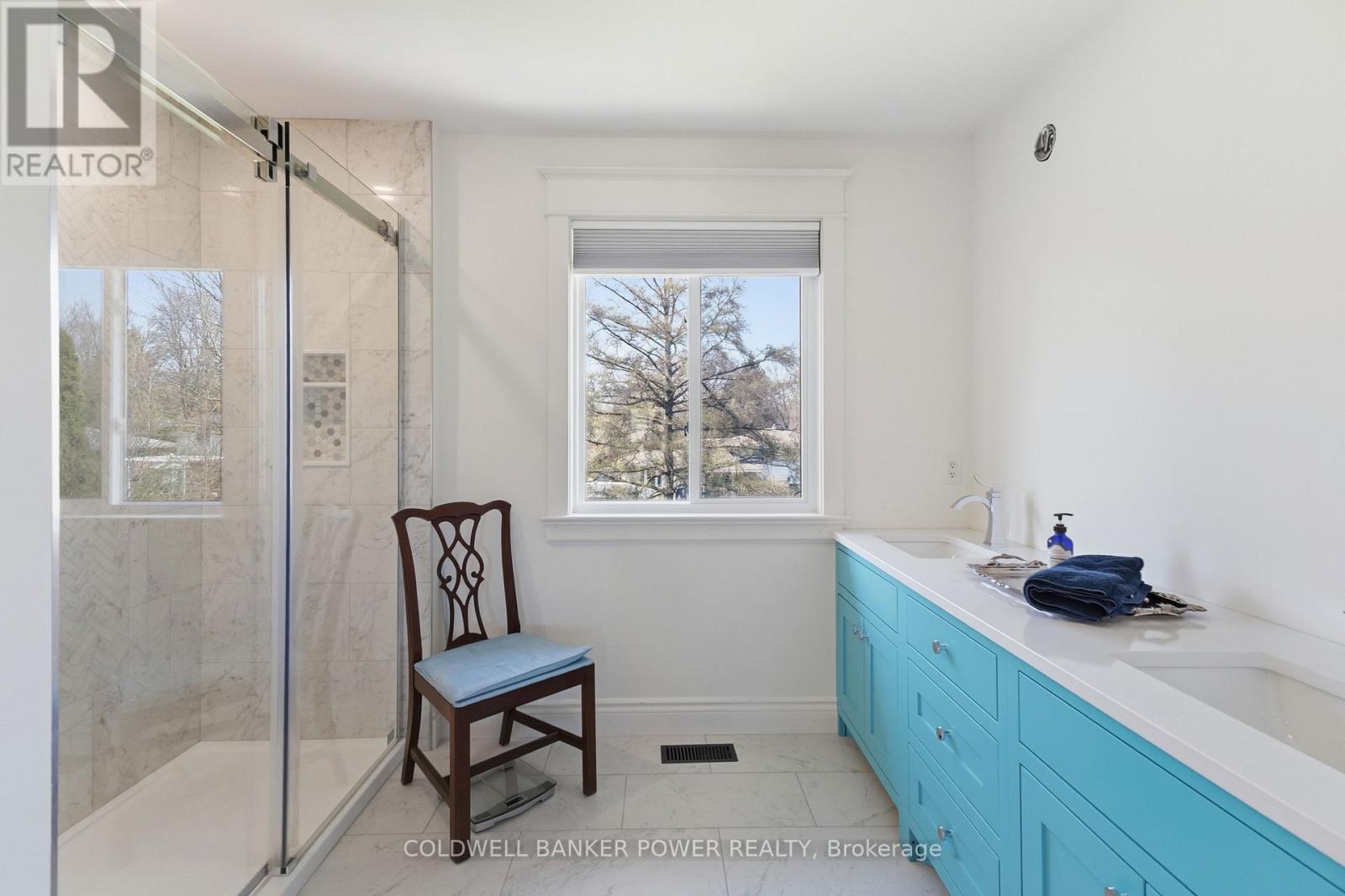 54 Lloyd Manor Crescent, London North, Ontario  N6H 3Z3 - Photo 31 - X13040094