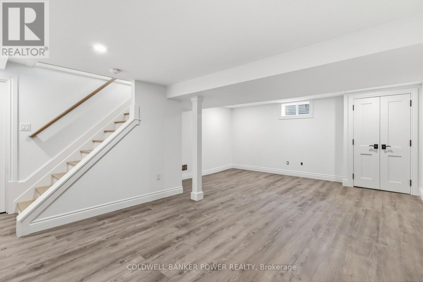 54 Lloyd Manor Crescent, London North, Ontario  N6H 3Z3 - Photo 39 - X13040094