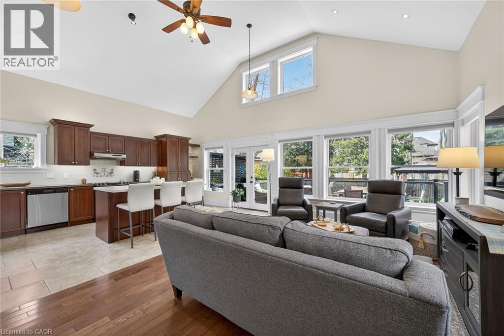 46 Bay Street, Mississauga, Ontario  L5H 1C3 - Photo 4 - 40824230