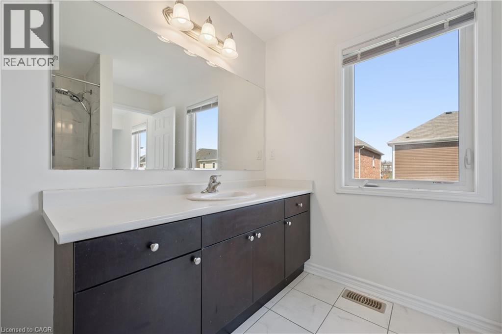 267 Grovehill Crescent, Kitchener, Ontario  N2R 0K8 - Photo 23 - 40823054