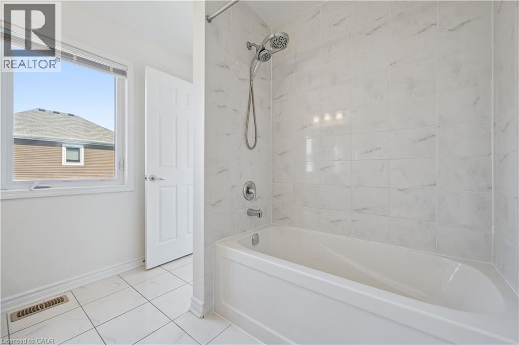 267 Grovehill Crescent, Kitchener, Ontario  N2R 0K8 - Photo 24 - 40823054