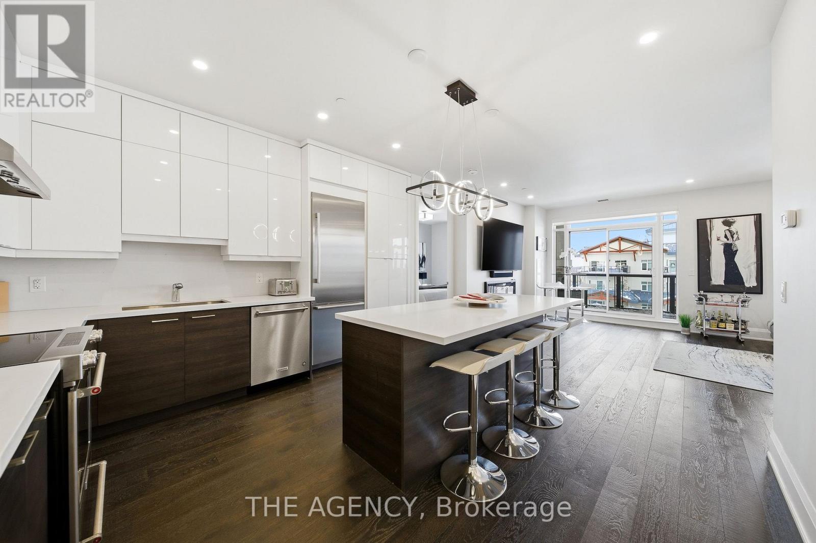 604 - 90 Orchard Point Road, Orillia, Ontario  L3V 8K4 - Photo 8 - S12833604