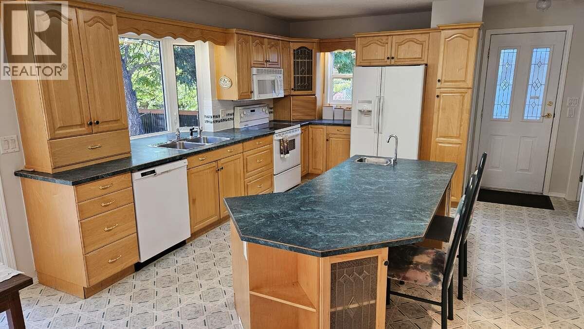 1980 Ethel Street, Kelowna, British Columbia  V1Y 2Z5 - Photo 8 - 10383061