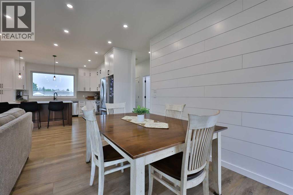 246 4a Street, Stirling, Alberta  T0K 2E0 - Photo 17 - A2280045