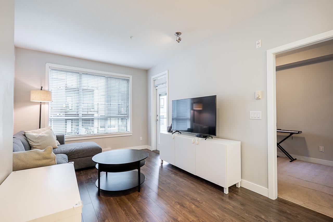 407 15388 105 Avenue, Surrey, British Columbia  V3R 0C4 - Photo 8 - R3115359