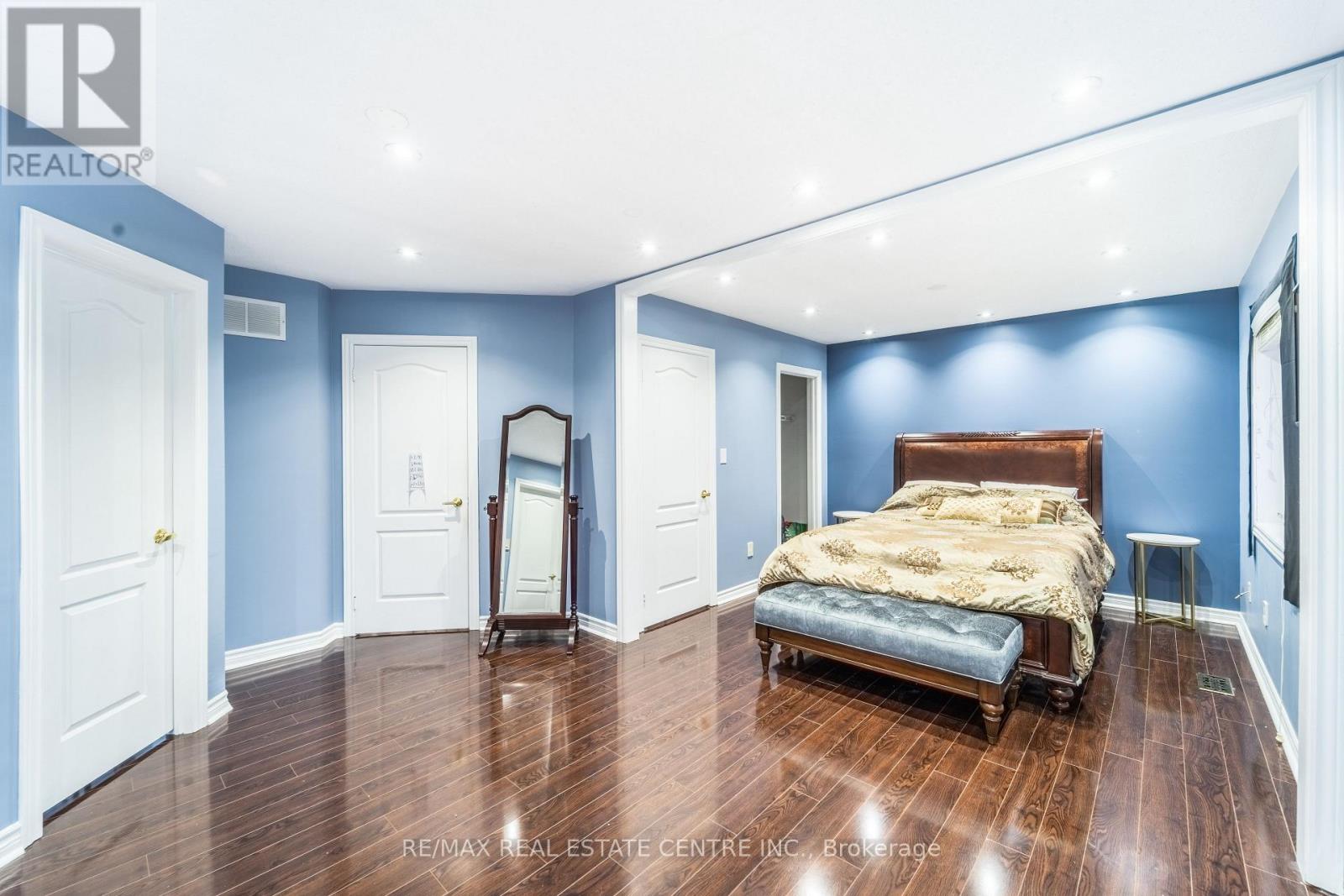 67 Gorevale Drive, Brampton, Ontario  L6P 2H2 - Photo 17 - W13044090