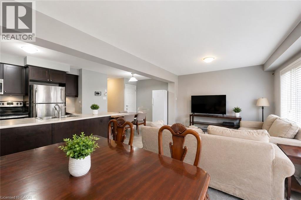 71 Glenvista Drive, Kitchener, Ontario  N2R 0E3 - Photo 5 - 40823331