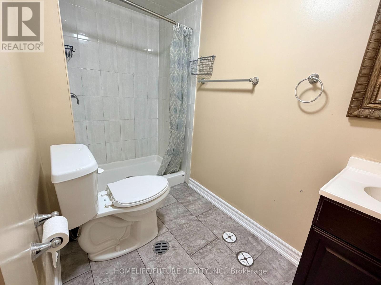 Bsmt - 22 Gamson Crescent, Brampton, Ontario  L6R 0V8 - Photo 11 - W13046098