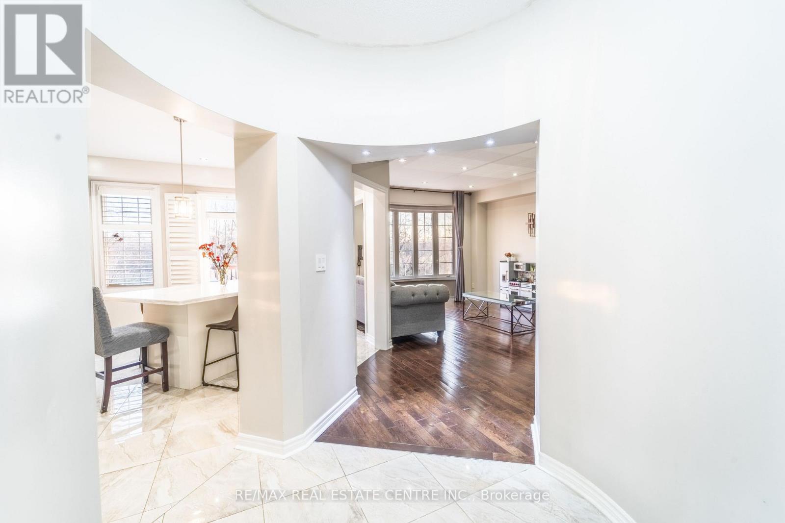 67 Gorevale Drive, Brampton, Ontario  L6P 2H2 - Photo 10 - W13044090