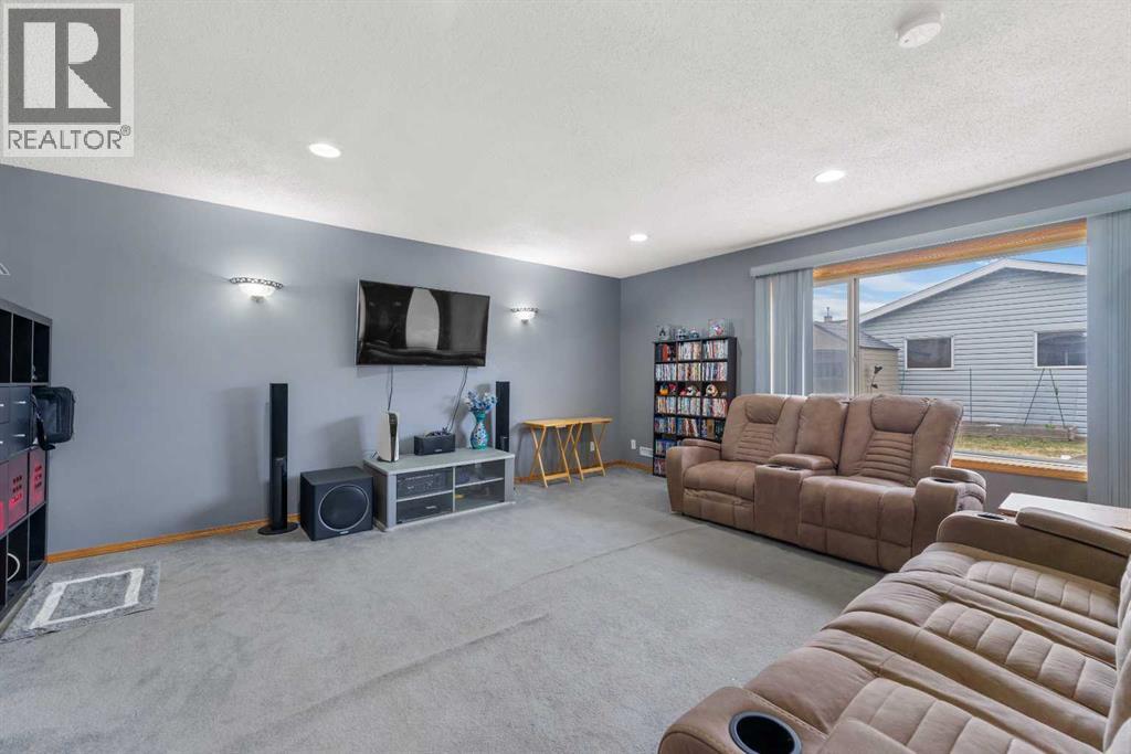 46 Cranberry Green Se, Calgary, Alberta  T3M 1L4 - Photo 31 - A2304574