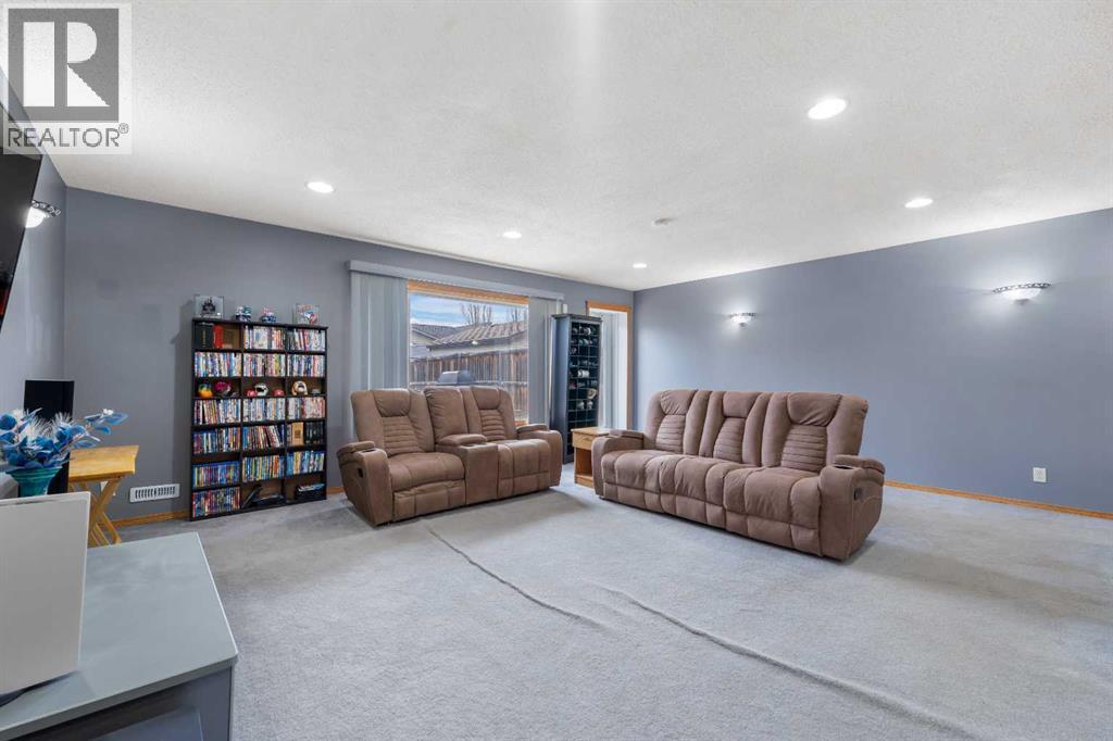 46 Cranberry Green Se, Calgary, Alberta  T3M 1L4 - Photo 30 - A2304574