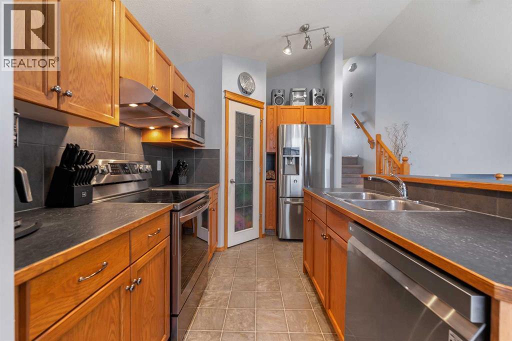 46 Cranberry Green Se, Calgary, Alberta  T3M 1L4 - Photo 15 - A2304574