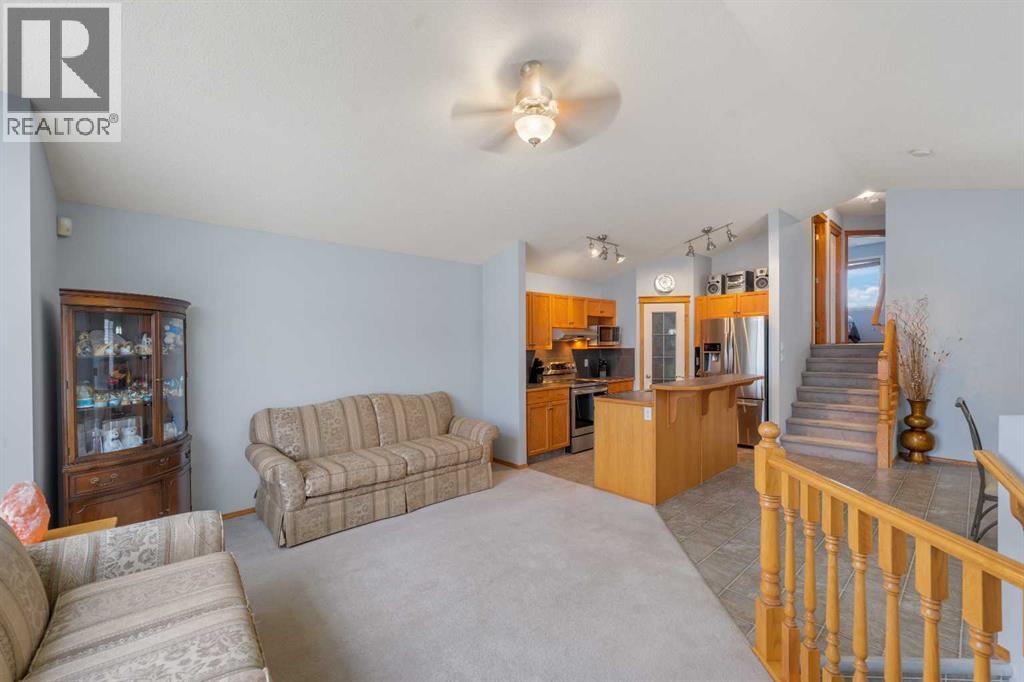 46 Cranberry Green Se, Calgary, Alberta  T3M 1L4 - Photo 7 - A2304574